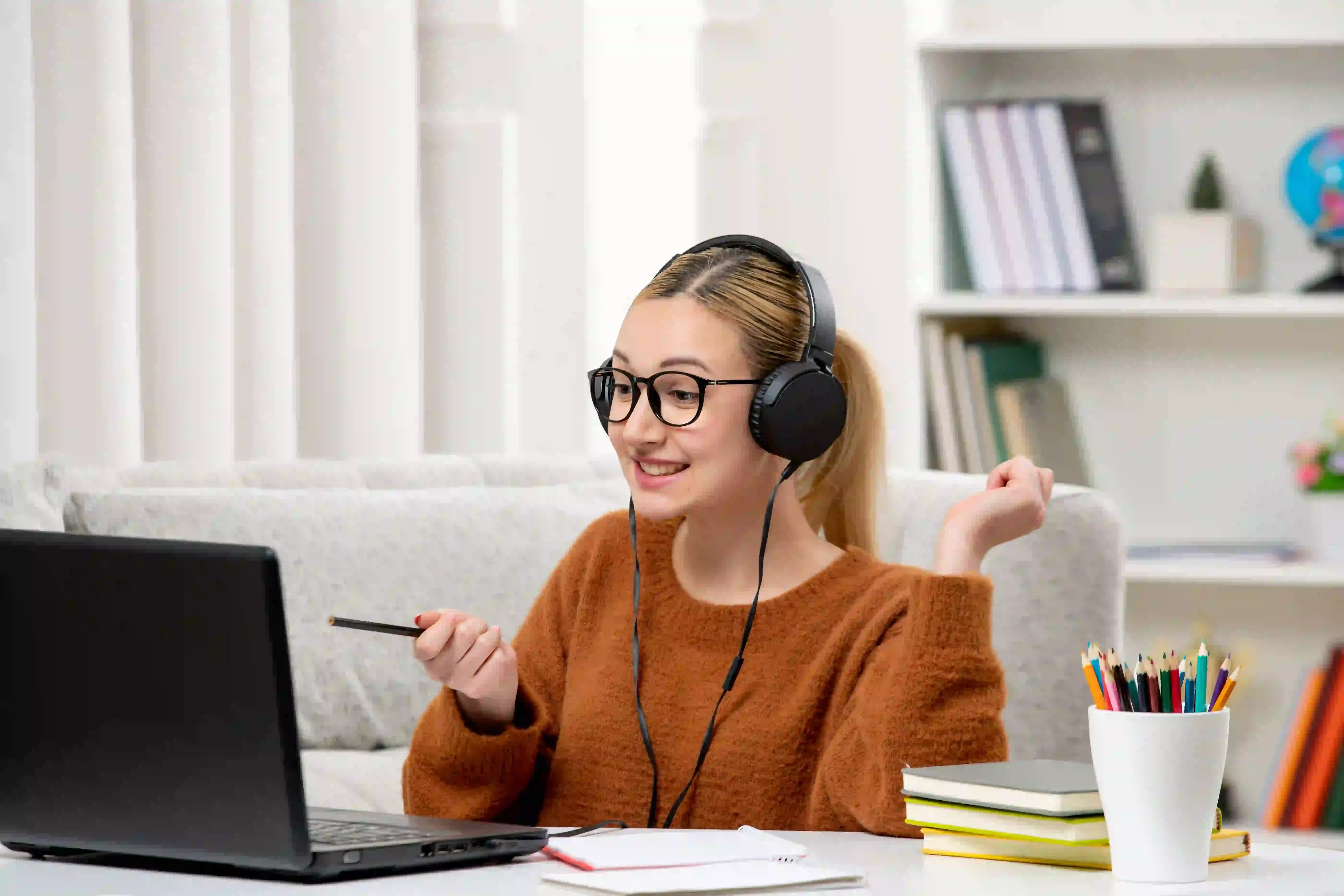 A high school student in Canada attending an online history and geography tutoring session